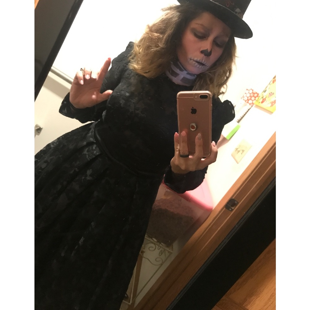Vintage black lace dress size S/M